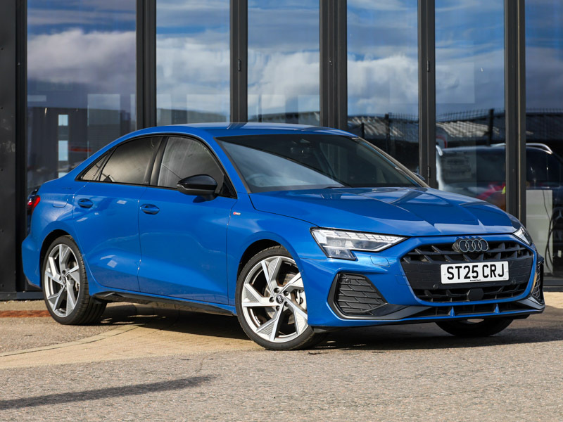 Audi A3 35 Tfsi Black Edition Blue