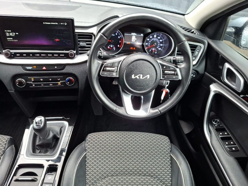 Kia Xceed 4 Black #8