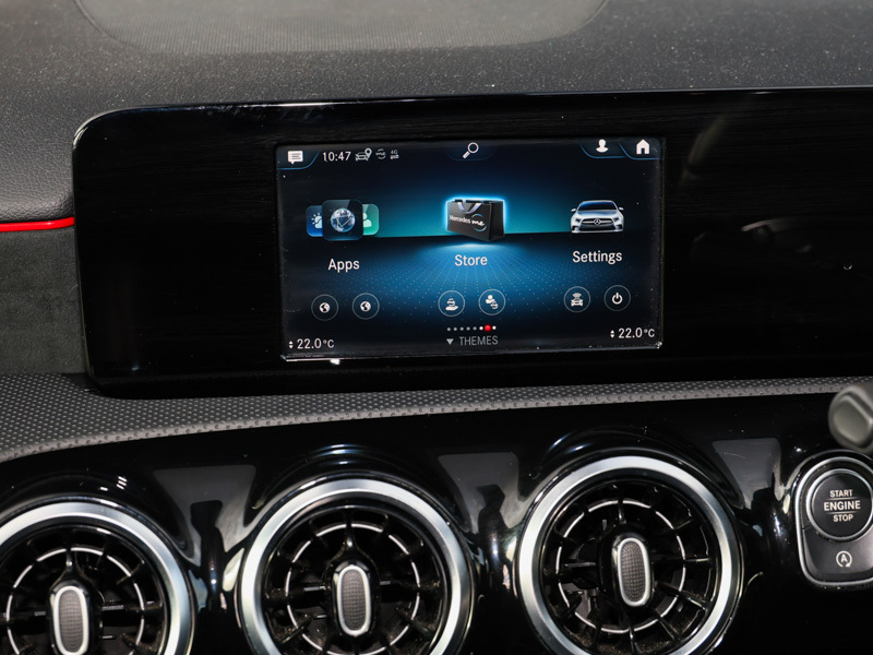 Mercedes-Benz A Class A 180 Amg Line Executive White #17