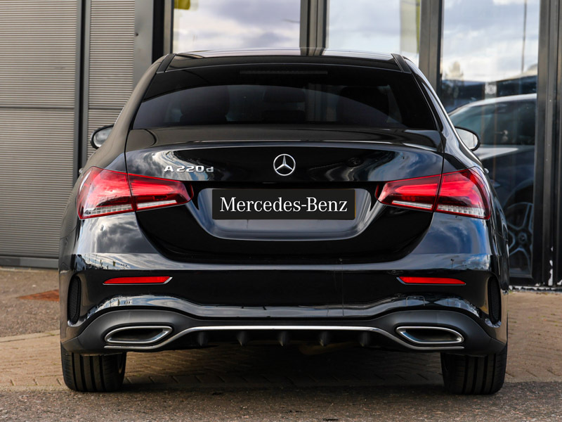 Mercedes-Benz A Class A 180 Amg Line Executive White #14