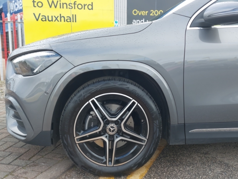 Mercedes-Benz GLA Class Gla 250 E Amg Line Premium Grey #18