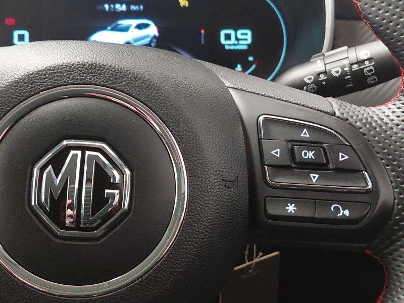 MG ZS 1.0T Gdi Exclusive Silver #13