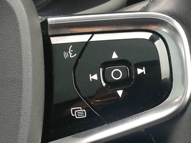 Polestar 2 Hatchback Black #11