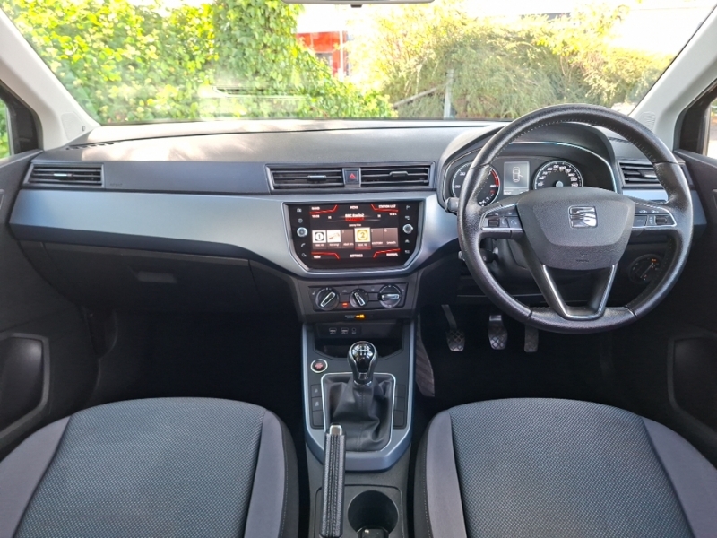 Seat Arona 1.6 Tdi 115 Se Technology Lux Black #3