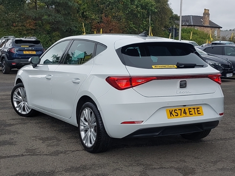 Seat Leon 2.0 Tdi Se Dynamic KS74ETE White #2
