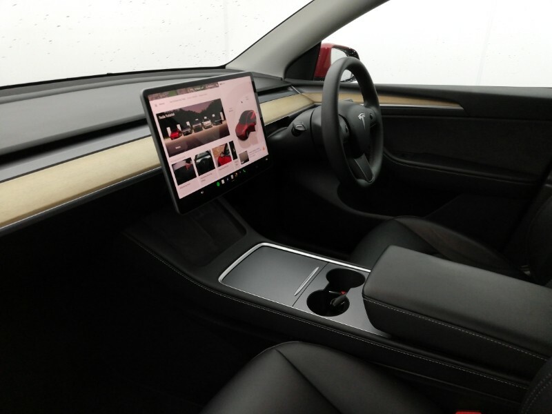 Tesla Model Y Long Range Awd Red #5