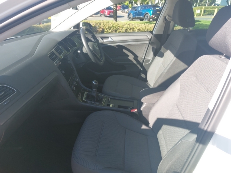 Volkswagen Golf 1.5 Tsi Evo Match Edition White #5
