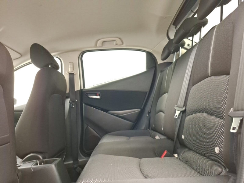 Mazda 2 1.5 Sport Nav White #5