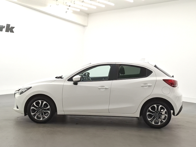 Mazda 2 1.5 Sport Nav White #4