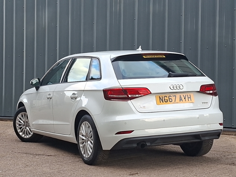 Audi A3 1.0 Tfsi Se Technik NG67AYH White #2