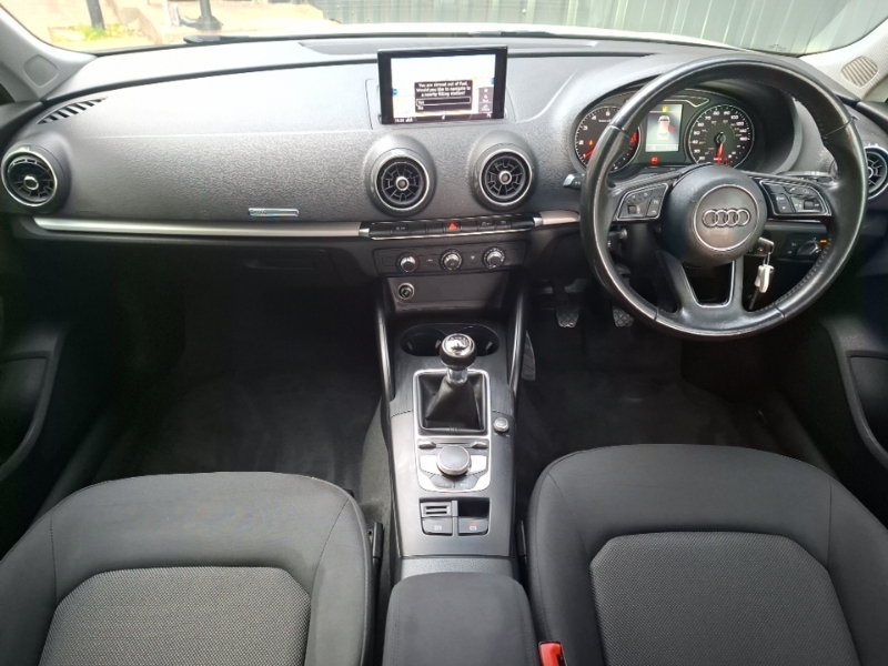 Audi A3 1.0 Tfsi Se Technik NG67AYH White #3