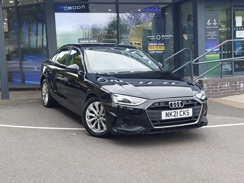Audi A4 35 Tdi Technik S Tronic Black