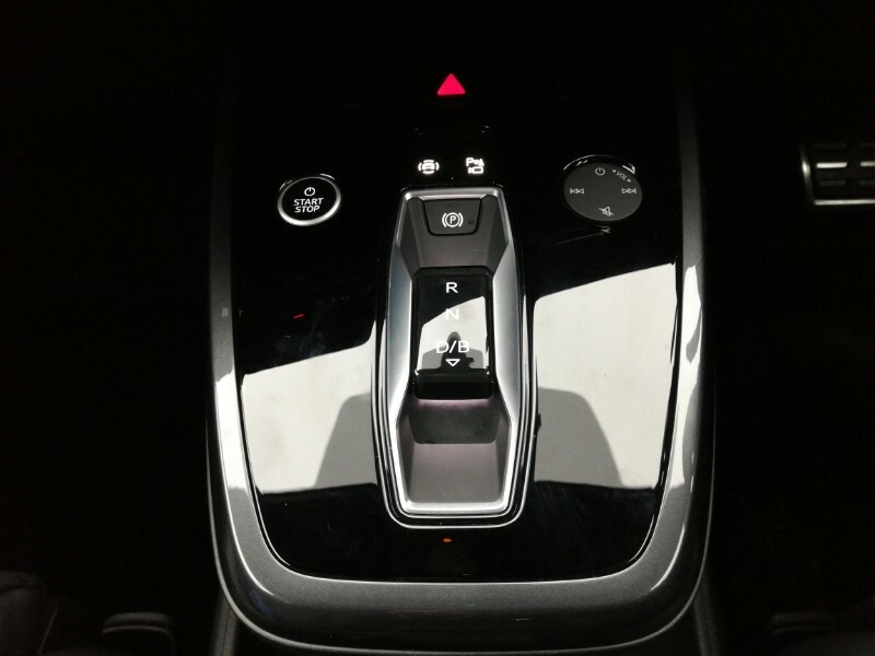 Audi Q4 E Tron 40 Edition 1 Sportback 82Kwh 20 White #12
