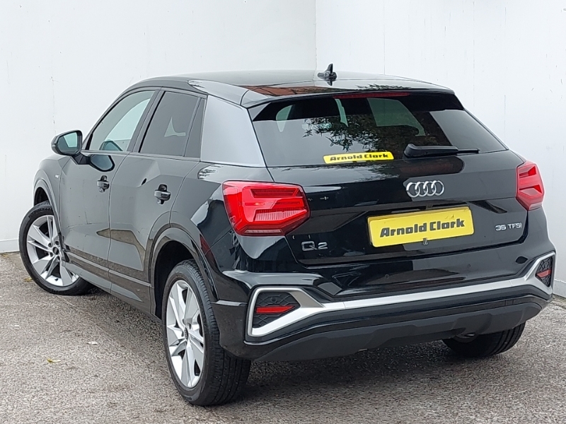 Audi Q2 35 Tfsi S Line S Tronic Black #2