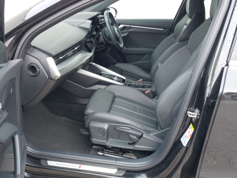 Audi A3 30 Tfsi S Line S Tronic Black #5