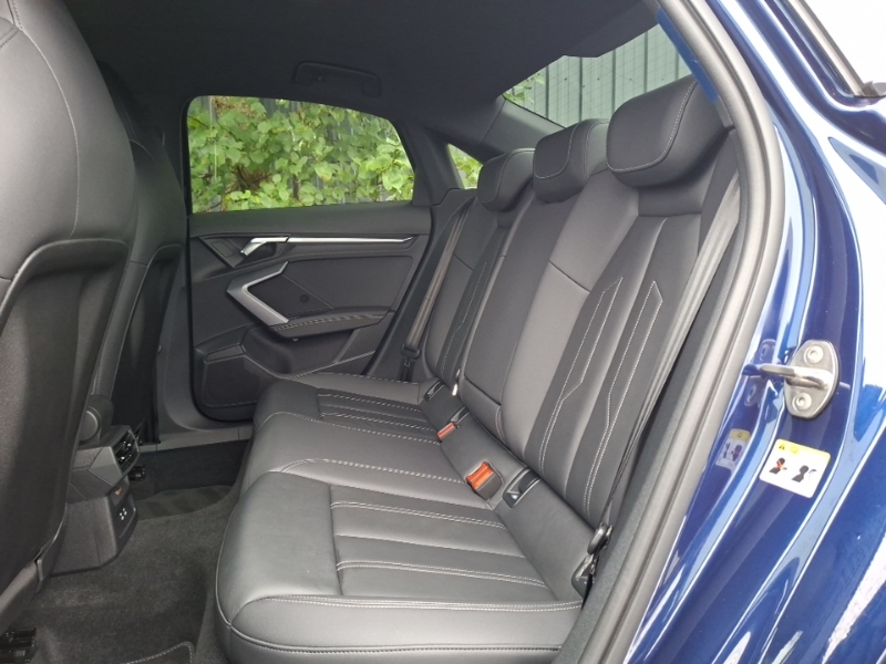 Audi A3 35 Tfsi S Line S Tronic Blue #6
