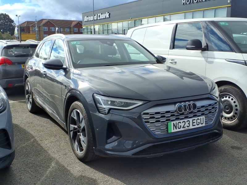 Audi Q8 e tron 250Kw 50 Quattro 95Kwh Sport Grey