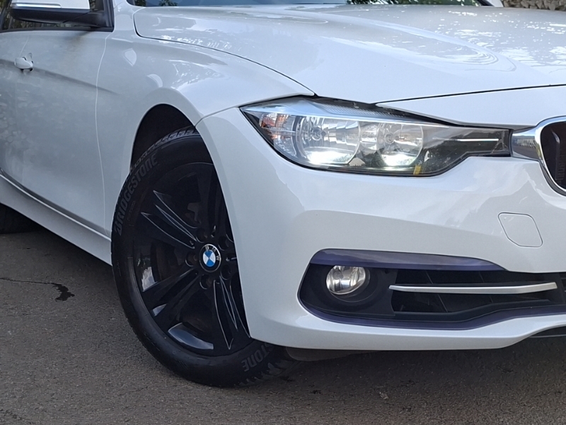 BMW 3 Series 320I Sport Black #20
