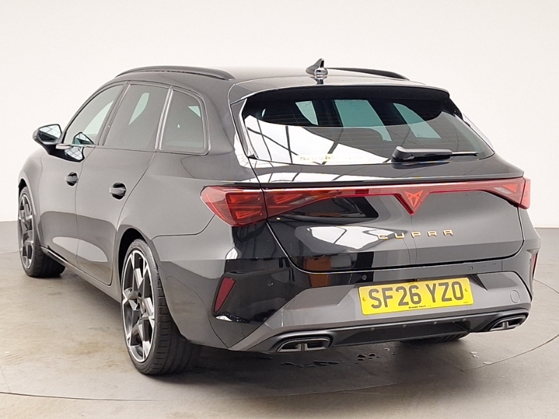 Cupra Leon 1.5 Etsi 150 V2 Dsg Black #2