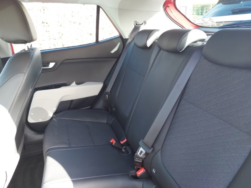 Kia Stonic 1.0T Gdi 48V 113 Gt-line S Dct Red #6
