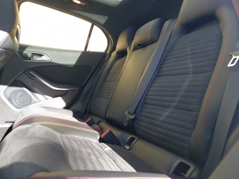Mercedes-Benz GLA Class Gla 220D 4Matic Amg Line Prem Plus Grey #6