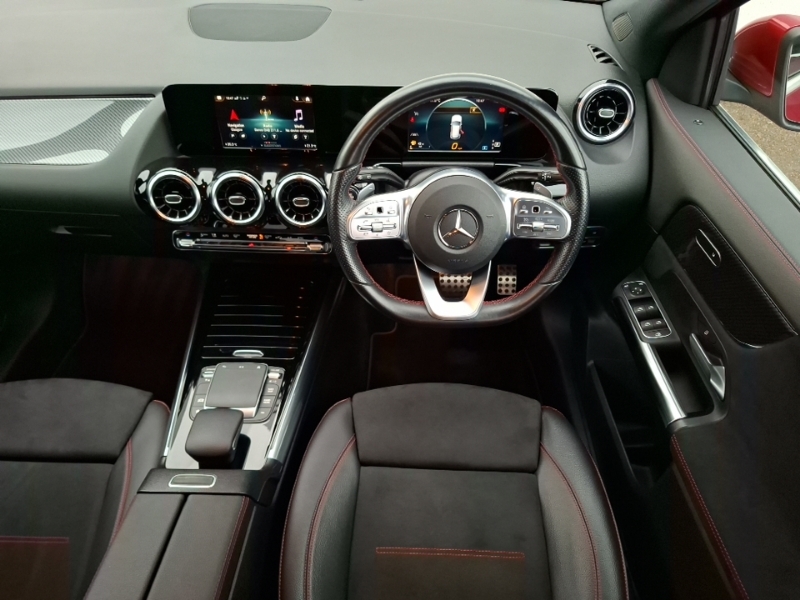 Mercedes-Benz GLA Class 220D 4Matic Amg Line Premium Black #8