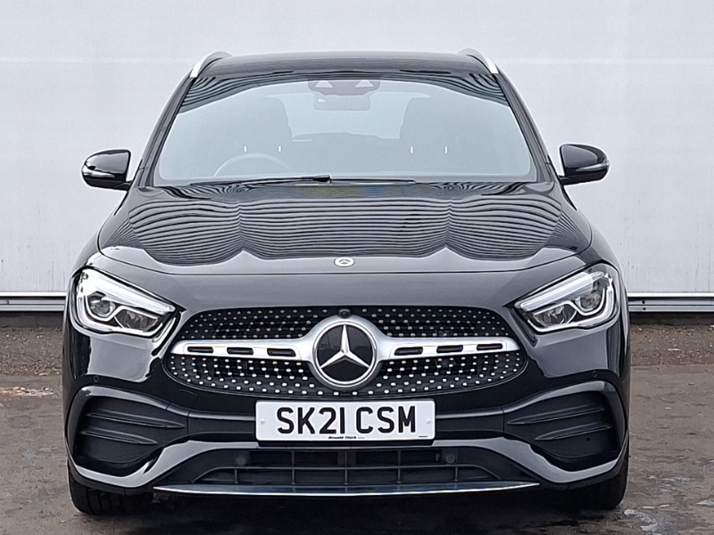 Mercedes-Benz GLA Class Amg Line Red #14