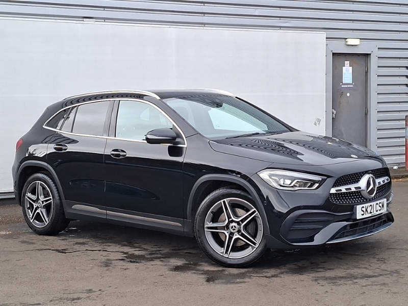 Mercedes-Benz GLA Class Amg Line Red #7