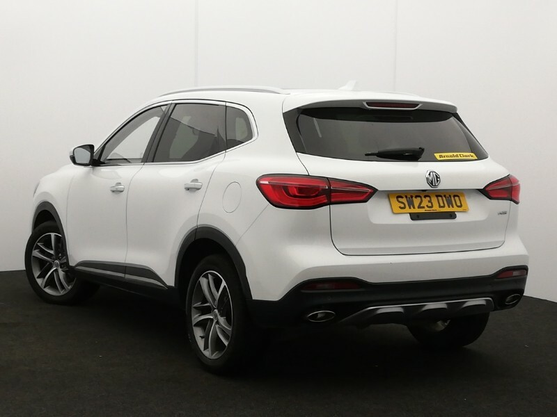 MG HS 1.5 T-gdi Exclusive Dct White #2