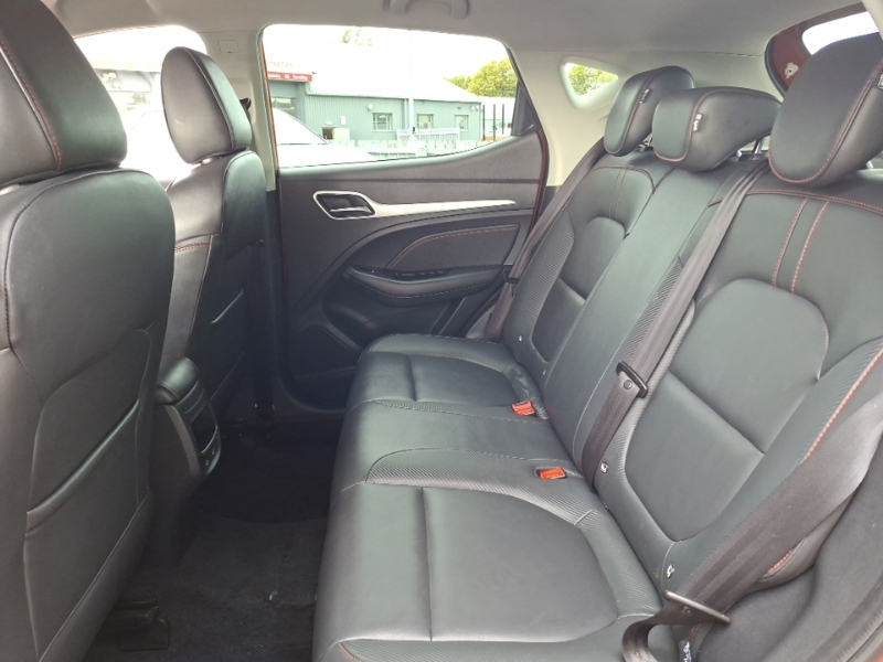 MG ZS 1.0T Gdi Exclusive Dct Orange #6