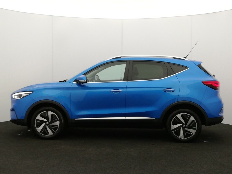 MG ZS 1.0T Gdi Exclusive 2023 Black #4
