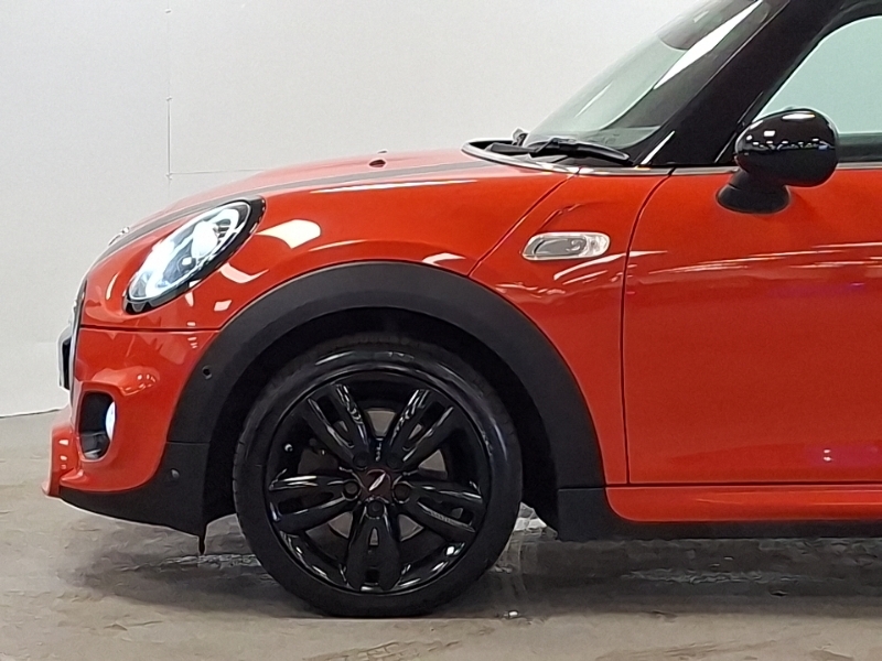 Mini Hatch F55 Mini 5-Door Hatch Cooper S Sport Lci RY19NVS Black #19