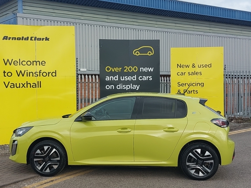 Peugeot e-208 100Kw E-style 50Kwh Yellow #4