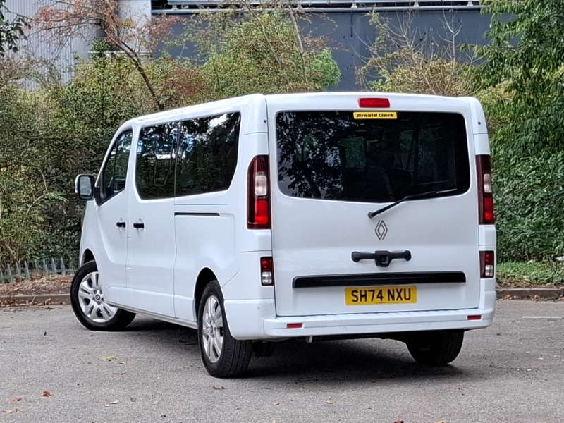Renault Trafic Ll30 Blue Dci 110 Extra Safety 9 Seater White #2