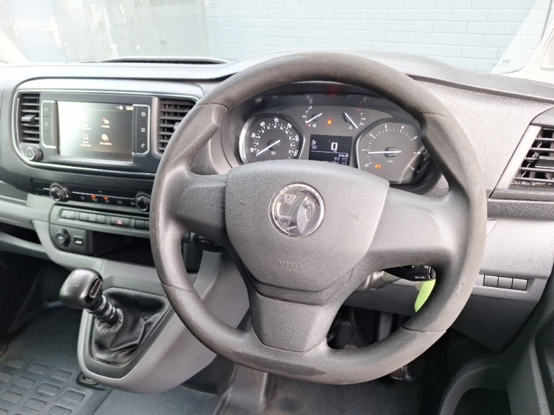 Vauxhall Vivaro 3000 2.0D 180Ps Elite H1 Dcab White #8