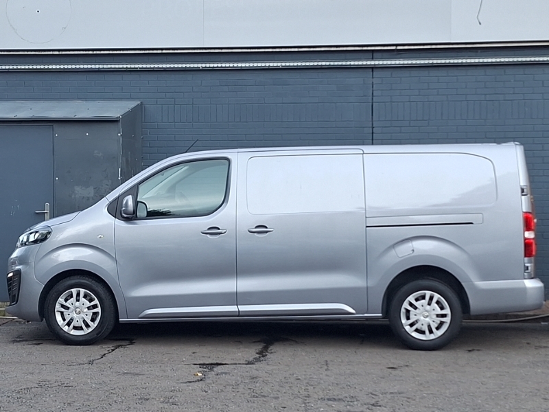 Vauxhall Vivaro 2900 1.5D 100Ps Sportive H1 Van Grey #4