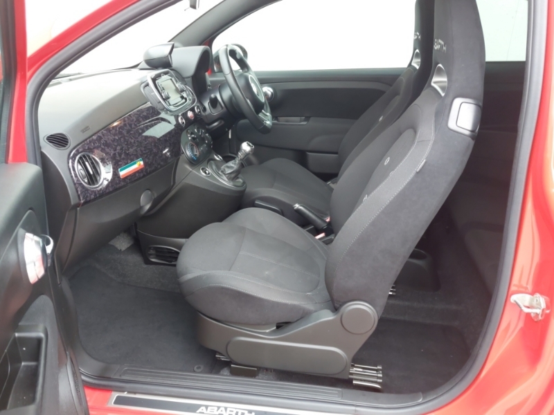 Abarth 595 1.4 T-jet 145 Red #5