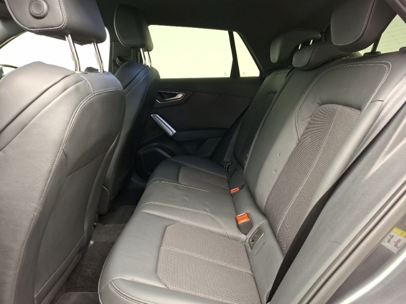 Audi Q2 35 Tfsi S Line S Tronic Grey #6