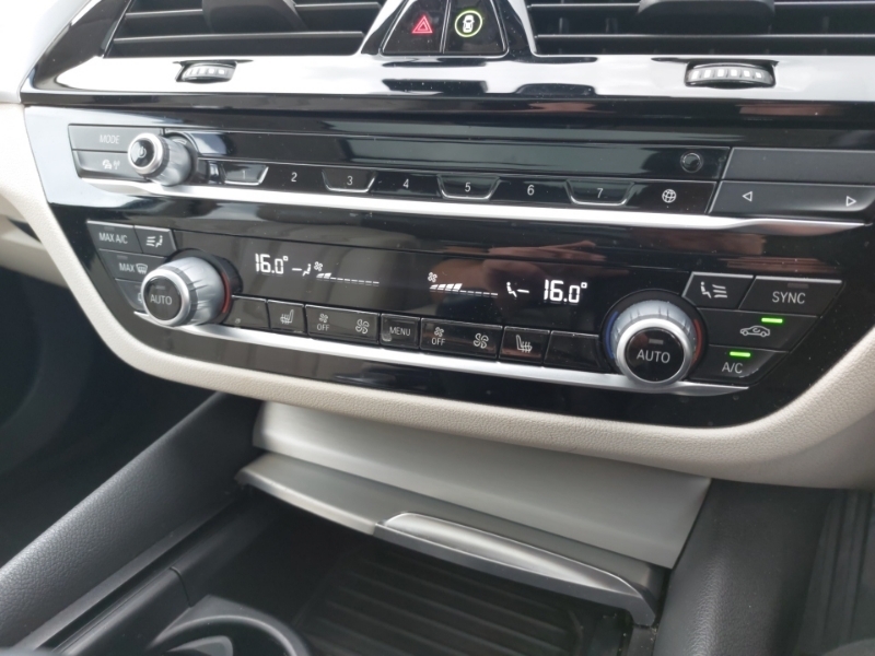 BMW 5 Series 2L M Sport Grey #14