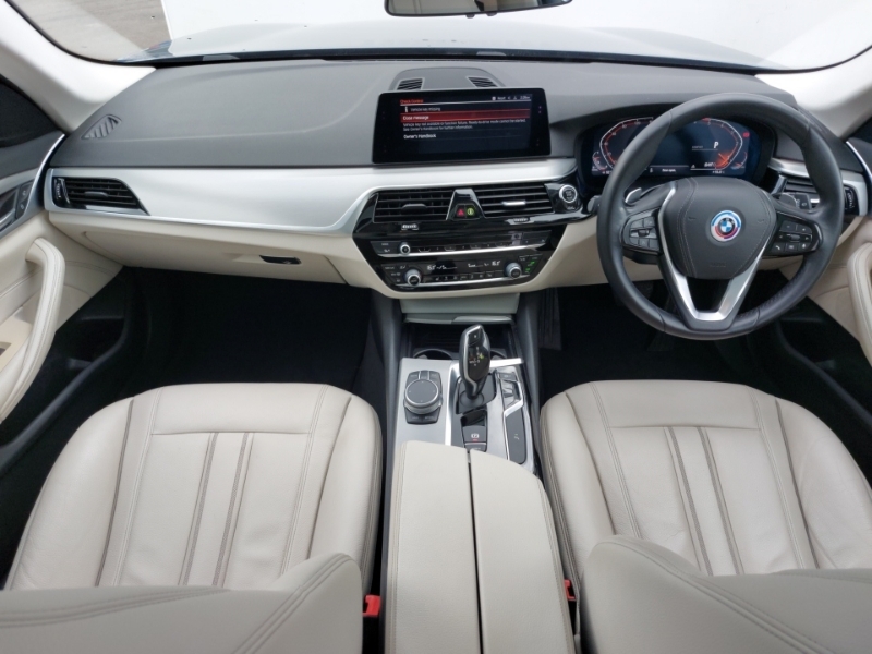 BMW 5 Series 520D Xdrive Se Blue #3