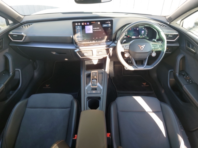 Cupra Leon 1.5 Etsi 150 V2 Dsg White #3