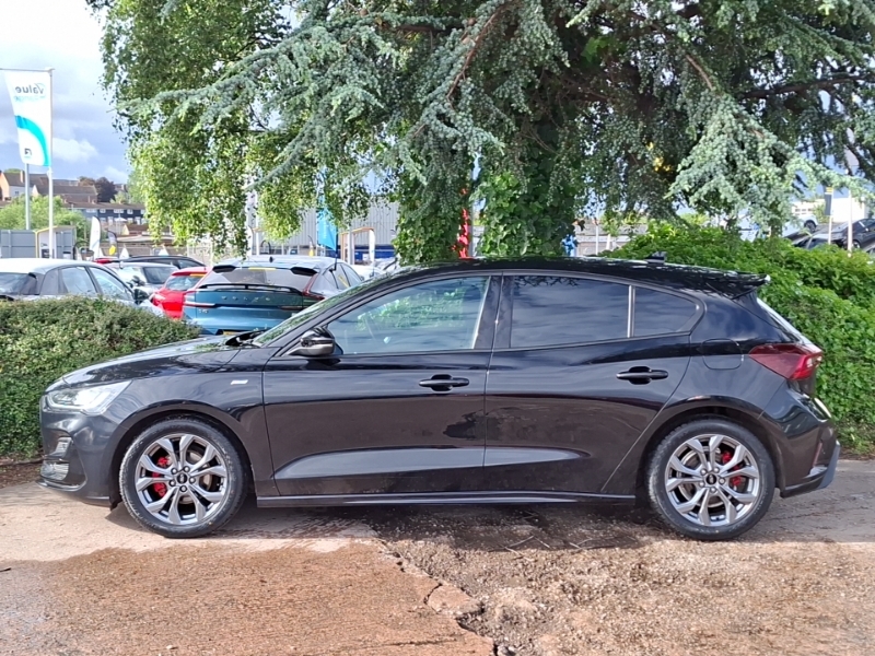Ford Focus 1.0 Ecoboost Hybrid Mhev St-line Black #4