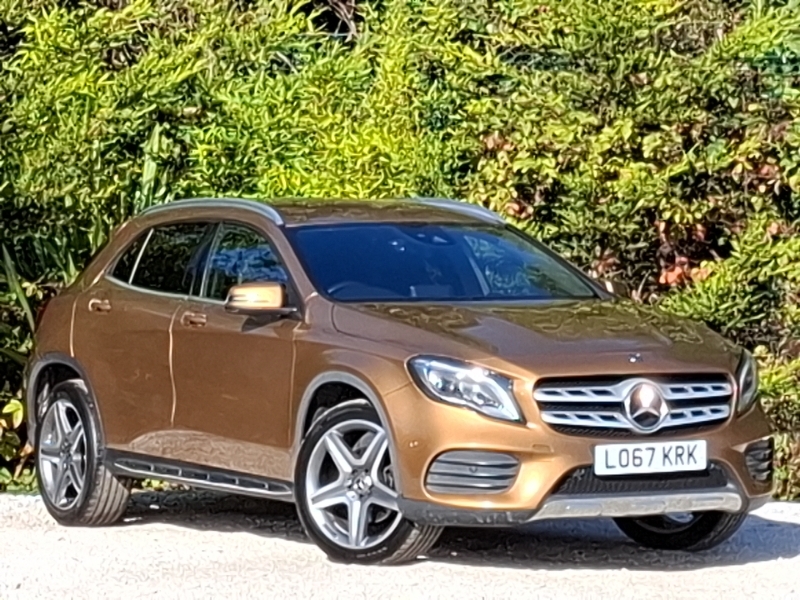 Mercedes-Benz GLA Class 220D 4Matic Amg Line 2017 White #1