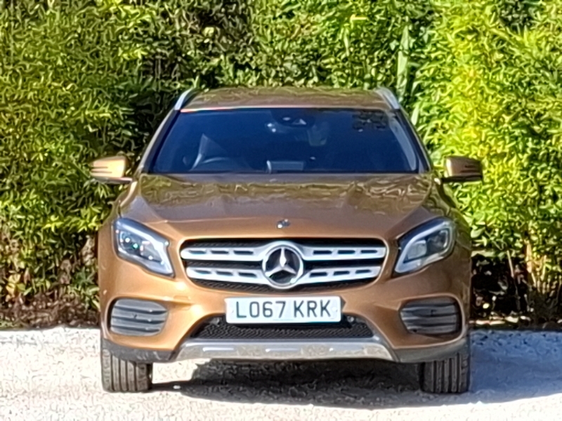 Mercedes-Benz GLA Class 220D 4Matic Amg Line 2017 White #14