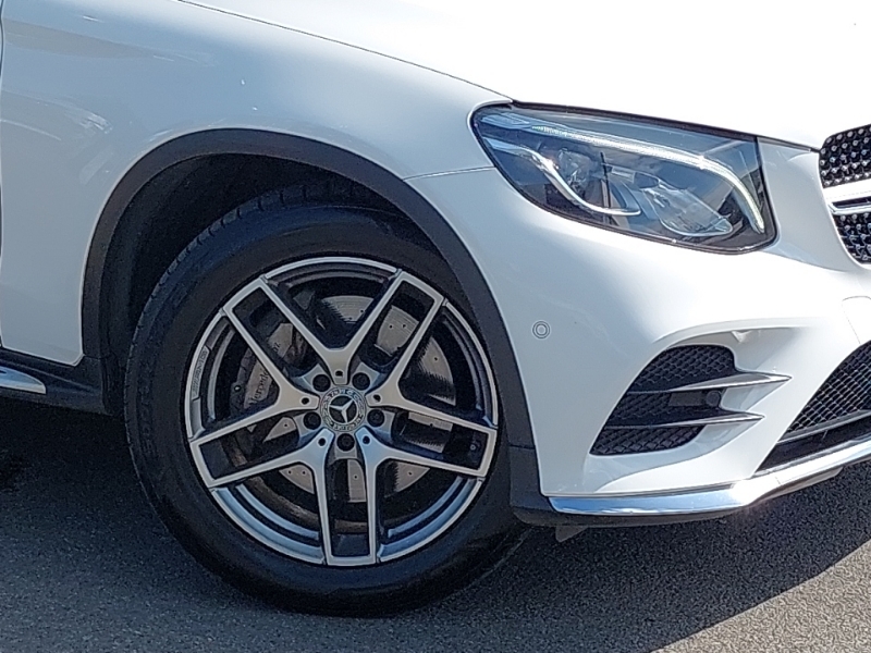 Mercedes-Benz GLC Class Glc 250 Amg Night Edition 4Matic White #19