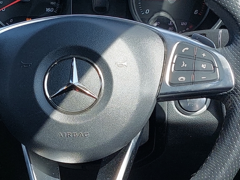 Mercedes-Benz GLC Class Glc 250 Amg Night Edition 4Matic White #12
