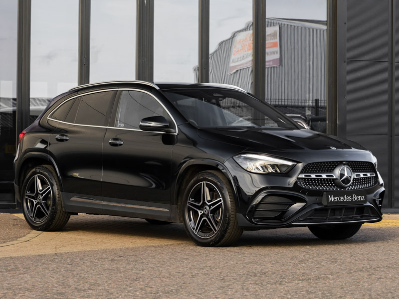 Mercedes-Benz GLA Class Gla 200 Amg Line Executive  #18