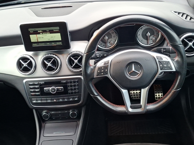 Mercedes-Benz GLA Class 2.1 Gla220 Cdi 4Matic Amg Line Premium Plus 168 White #8
