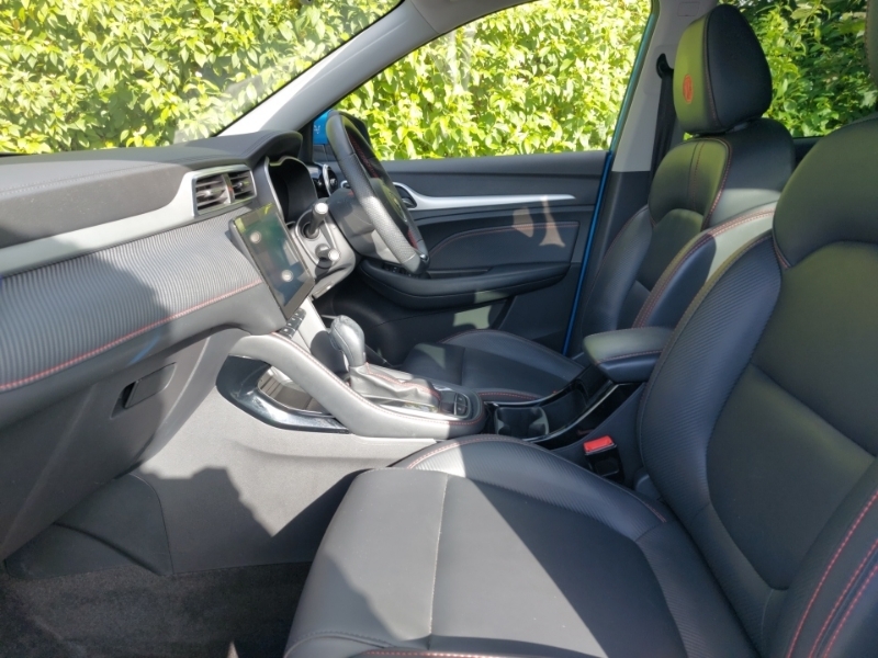 MG ZS 1.0T Gdi Exclusive Dct Blue #4