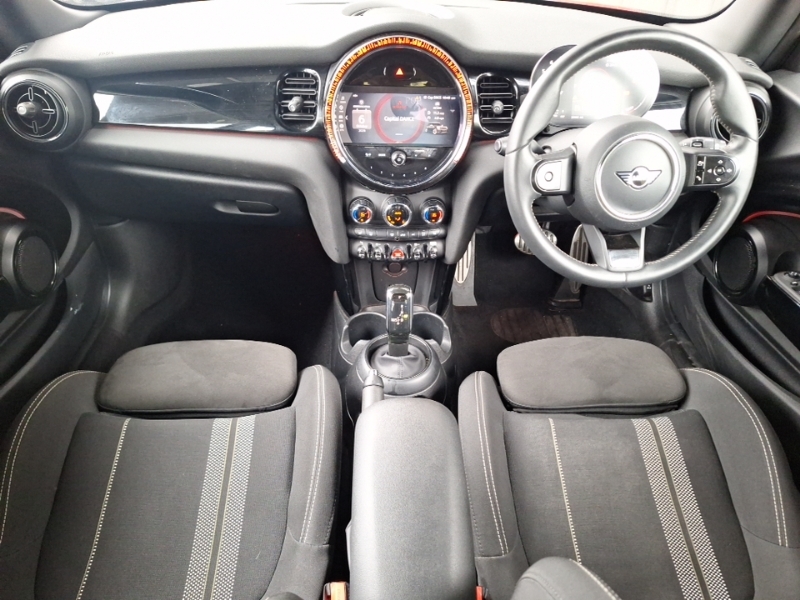 Mini Hatch 1.5 Cooper Sport Red #3